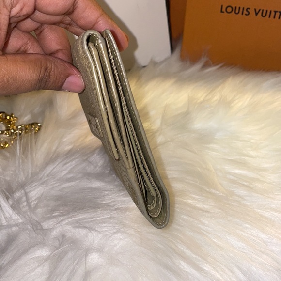 ❤️Authentic ❤️ Gucci compact wallets - Picture 14 of 15